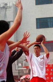 李楠现在的照片,岁月如歌，魅力依旧